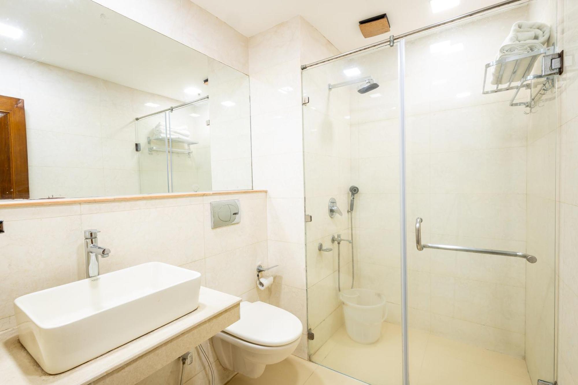 דלהי Hotel Panickers Residency - Ajmal Khan Market Near Karol Bagh Metro מראה חיצוני תמונה