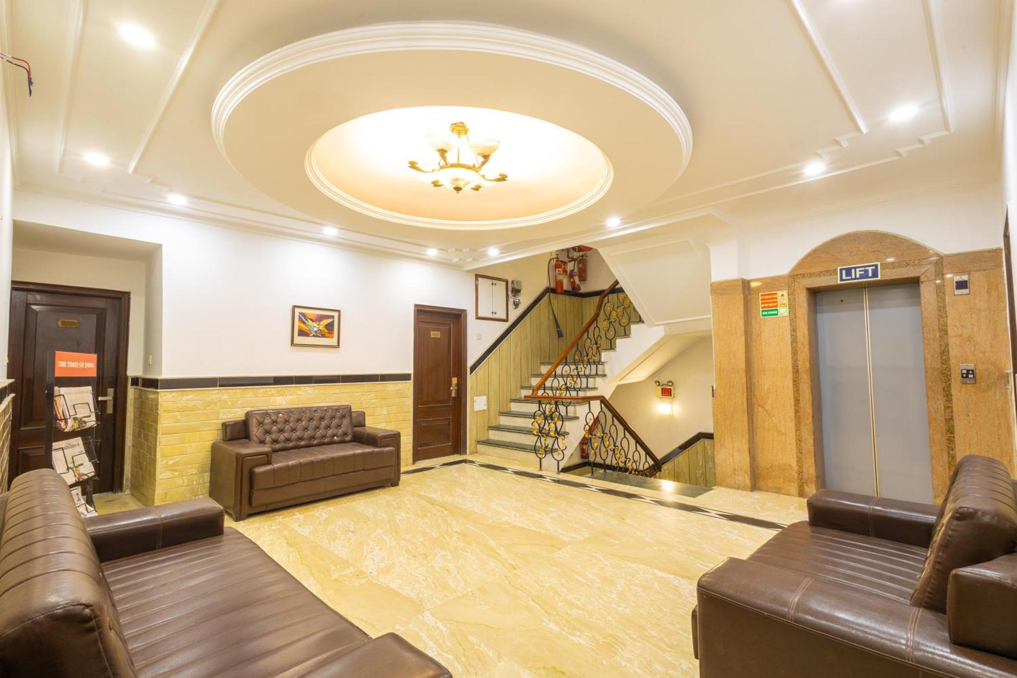 דלהי Hotel Panickers Residency - Ajmal Khan Market Near Karol Bagh Metro מראה חיצוני תמונה