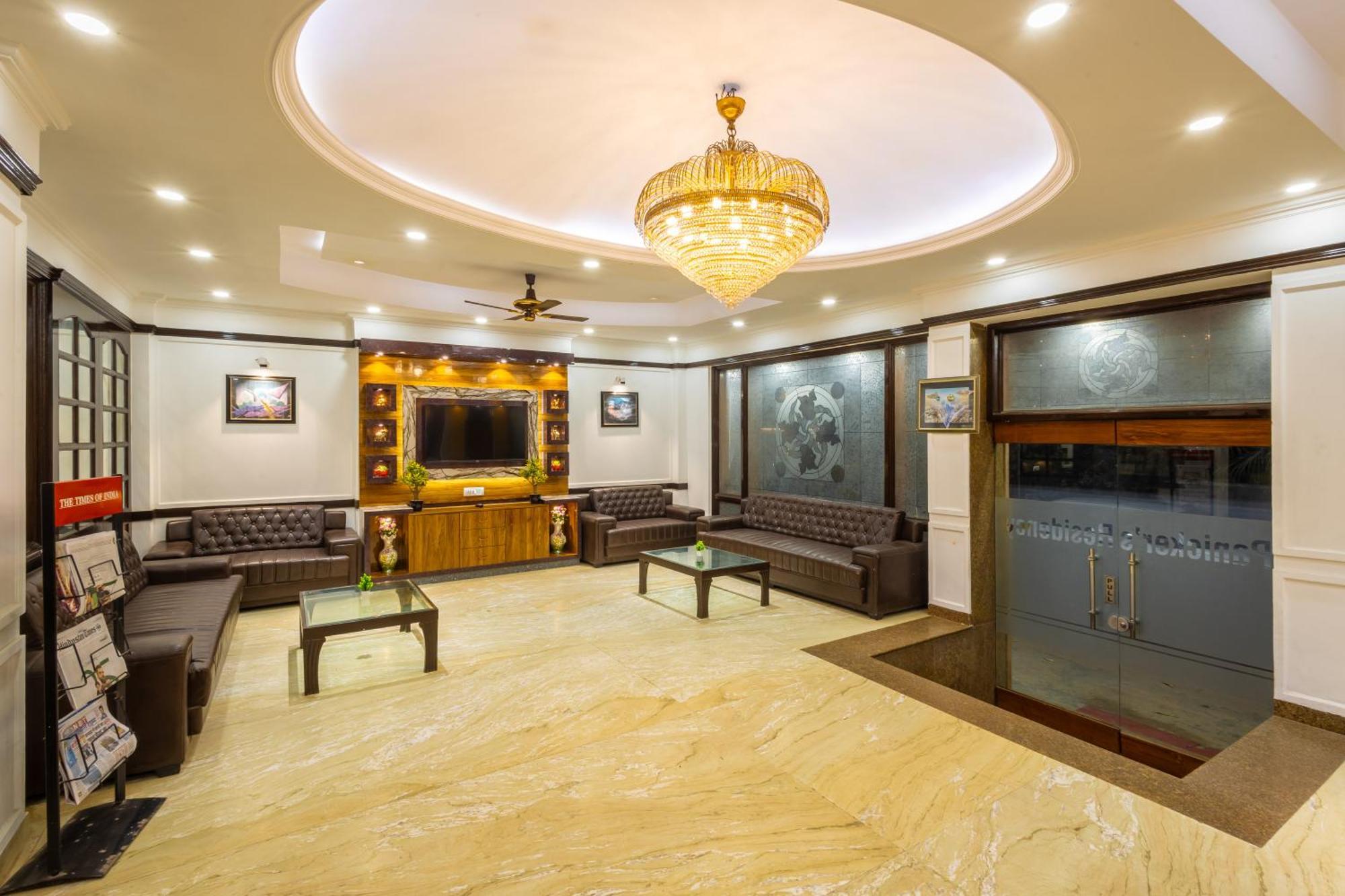 דלהי Hotel Panickers Residency - Ajmal Khan Market Near Karol Bagh Metro מראה חיצוני תמונה